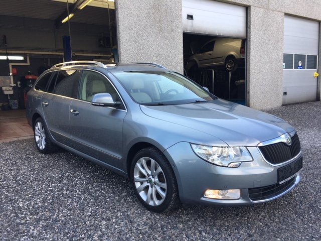 SKODA SUPERB BREAK**ELEGANCE*BOITE AUTO**FULL FULL OPTION 13.500€ | Stylcar2 SKODA SUPERB BREAK**ELEGANCE*BOITE AUTO**FULL FULL OPTION 13.500€ | Stylcar2
