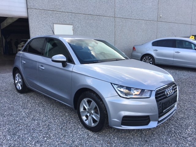 AUDI A1 **ULTRA ESSENCE**GPS-TELEPHONE** 13.950€ 24 MOIS DE GARANTIE | Stylcar2 AUDI A1 **ULTRA ESSENCE**GPS-TELEPHONE** 13.950€ 24 MOIS DE GARANTIE | Stylcar2