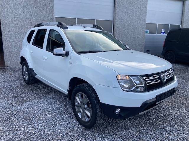 DACIA DUSTER **VERSION LIBERTY** 13.950€ 24 MOIS DE GARANTIE | Stylcar2 DACIA DUSTER **VERSION LIBERTY** 13.950€ 24 MOIS DE GARANTIE | Stylcar2
