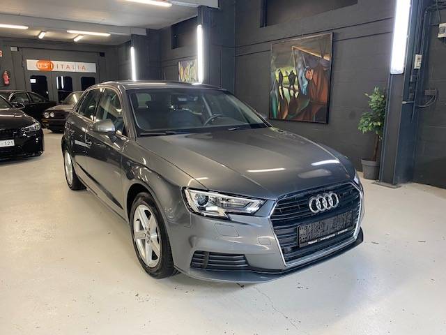 AUDI A3 SPORTBACK **VERSION ATTRACTION** 16.000€ 12 MOIS DE GARANTIE(DIESEL) | Stylcar2 AUDI A3 SPORTBACK **VERSION ATTRACTION** 16.000€ 12 MOIS DE GARANTIE(DIESEL) | Stylcar2