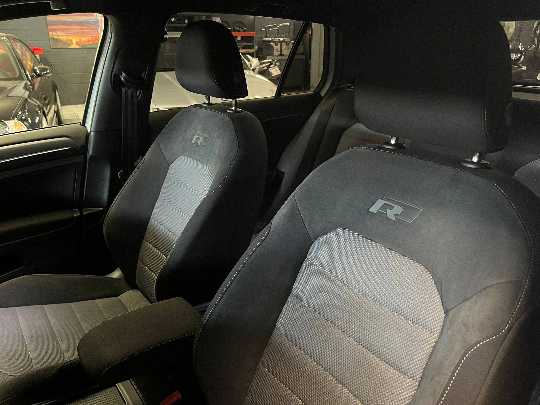 WhatsApp Image 2025-10-16 at 11.51.15 (4)