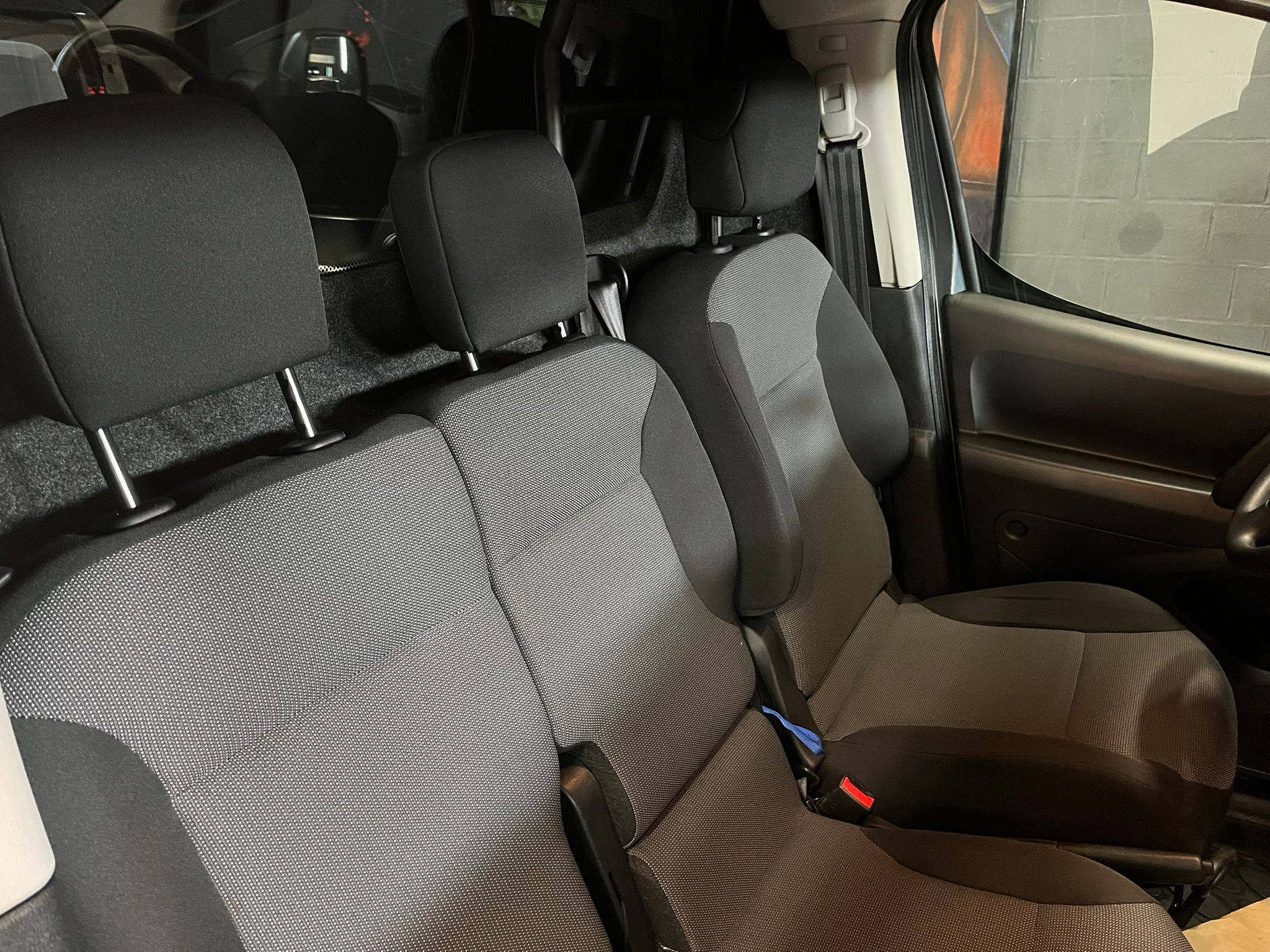 WhatsApp Image 2025-10-22 at 15.10.24 (8)