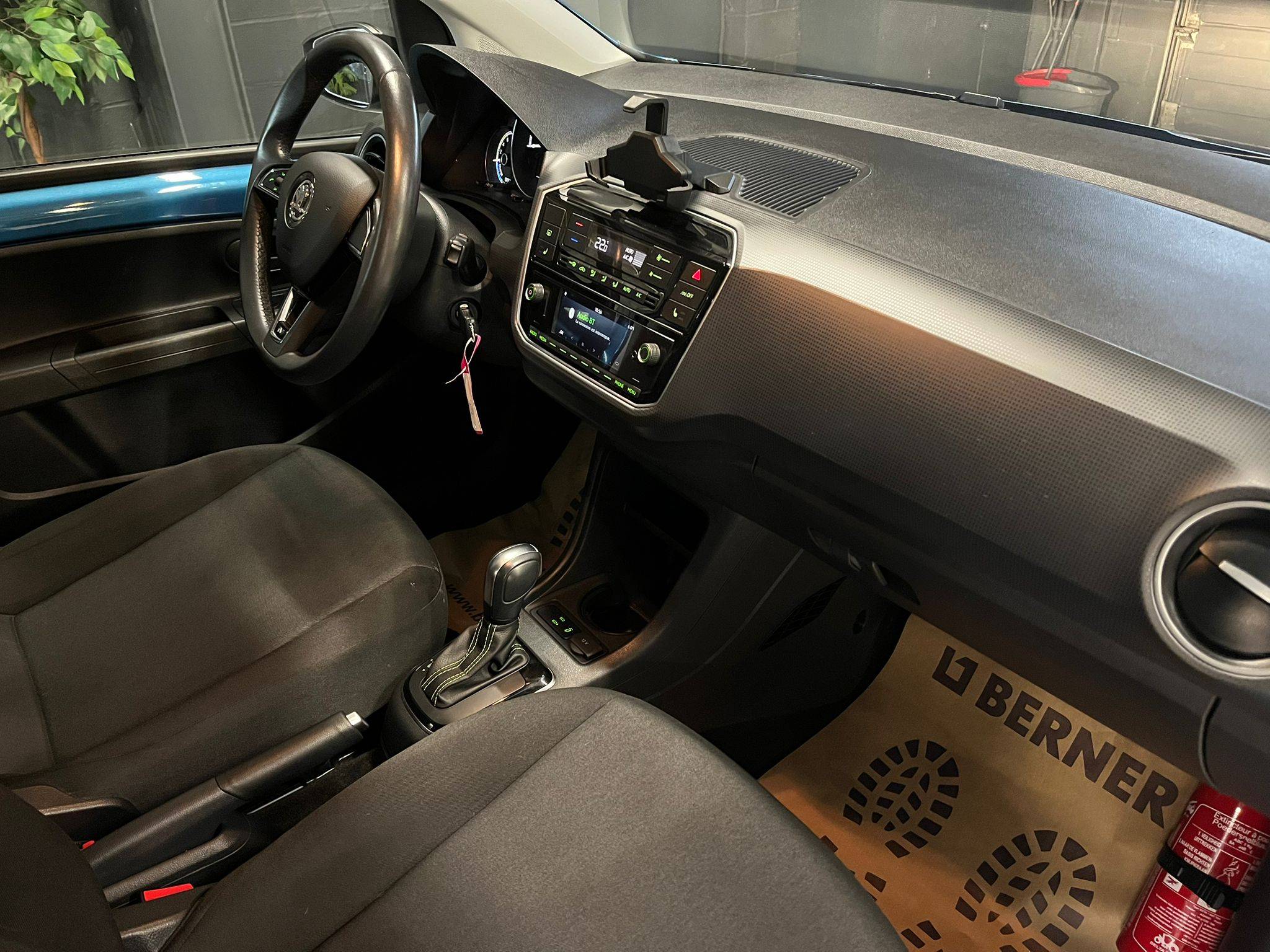 WhatsApp Image 2025-11-20 at 11.25.19