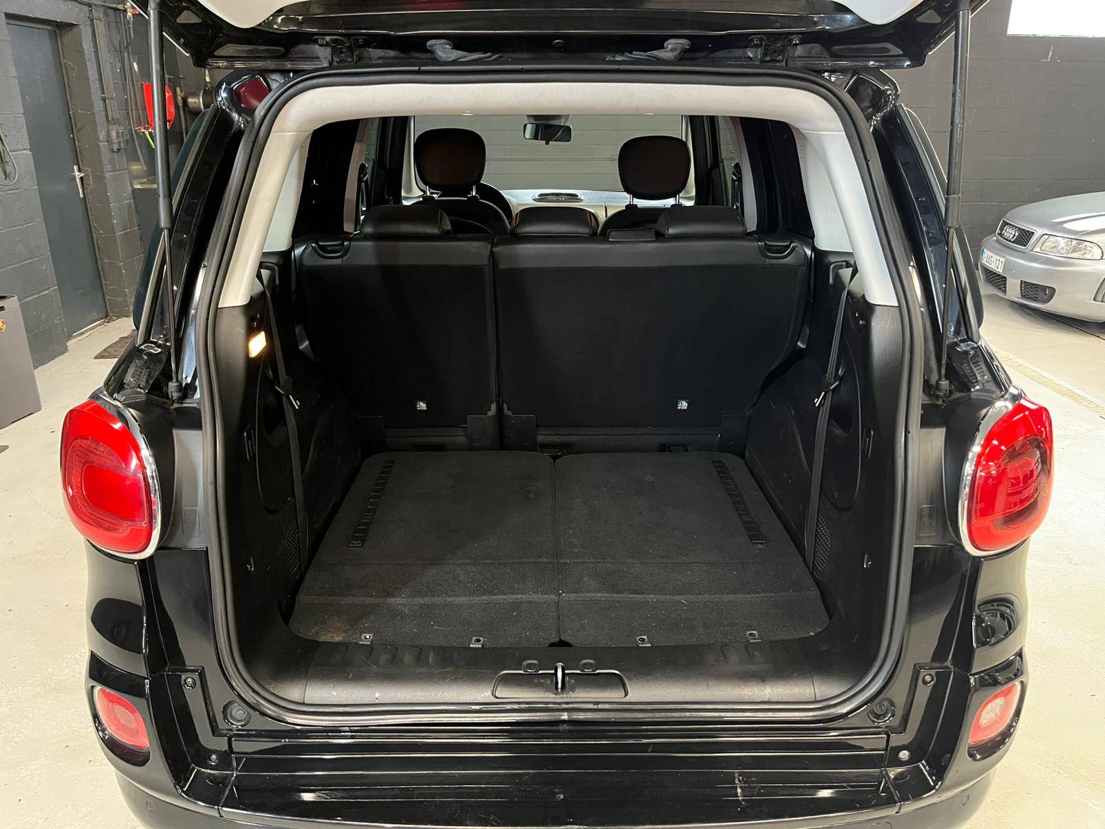 WhatsApp Image 2025-11-26 at 15.40.34 (1)