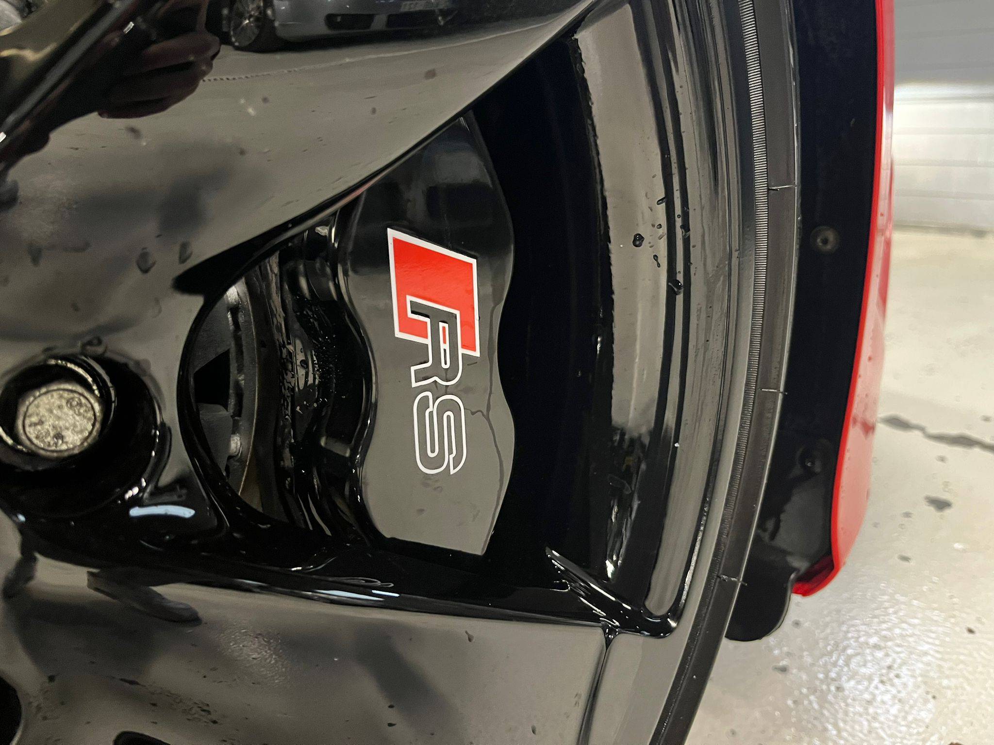 WhatsApp Image 2025-12-10 at 16.05.45