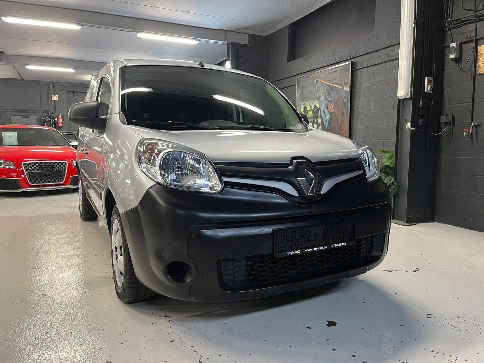 RENAULT KANGOO **3PL** 12.000€ **EN DEPÔT** (DIESEL) | Stylcar2 RENAULT KANGOO **3PL** 12.000€ **EN DEPÔT** (DIESEL) | Stylcar2