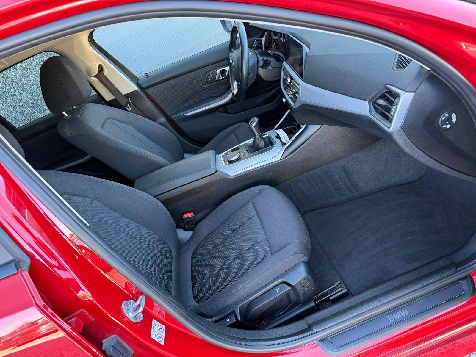 BMW 318D - Stylcar2 Florennes