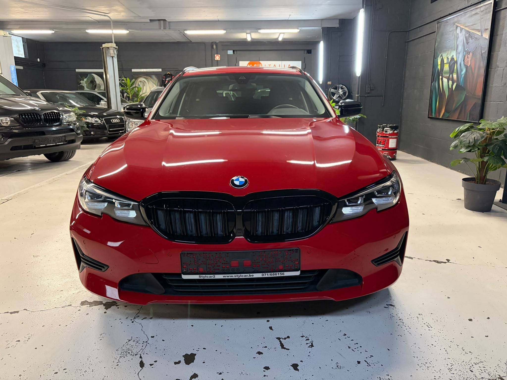 BMW 318D - Stylcar2 Florennes