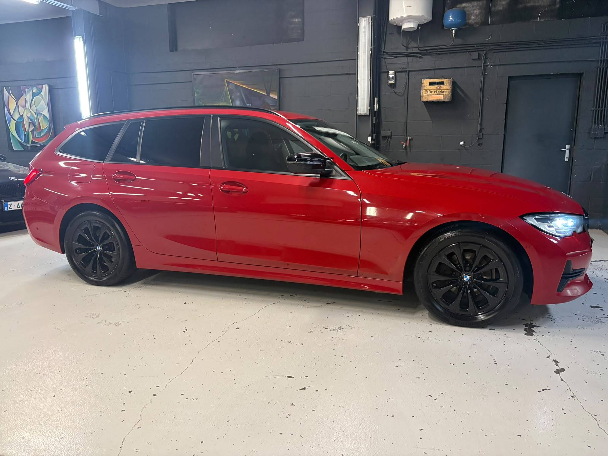 BMW 318D - Stylcar2 Florennes