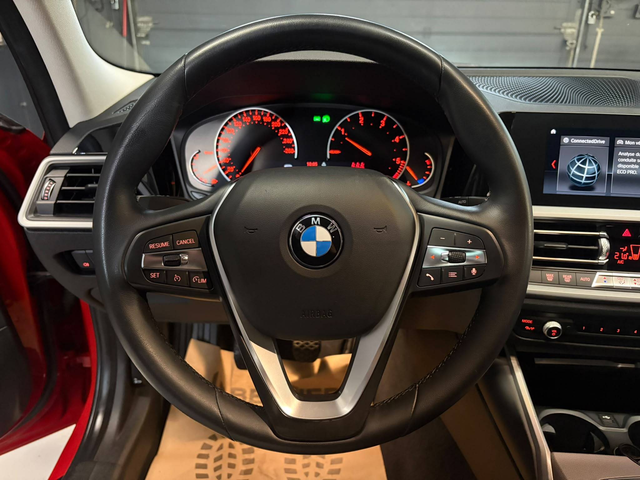 BMW 318D - Stylcar2 Florennes