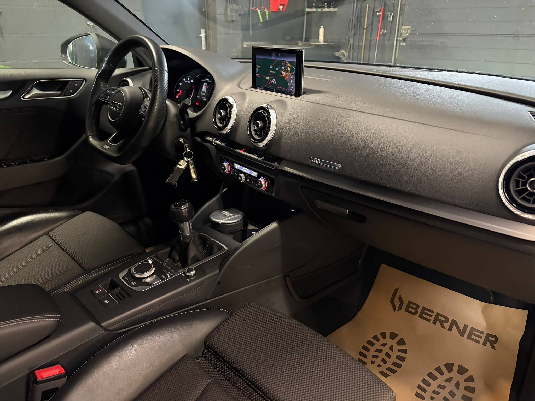 AUDI A3 SPORTBACK PACK S-LINE - Stylcar2 Florennes