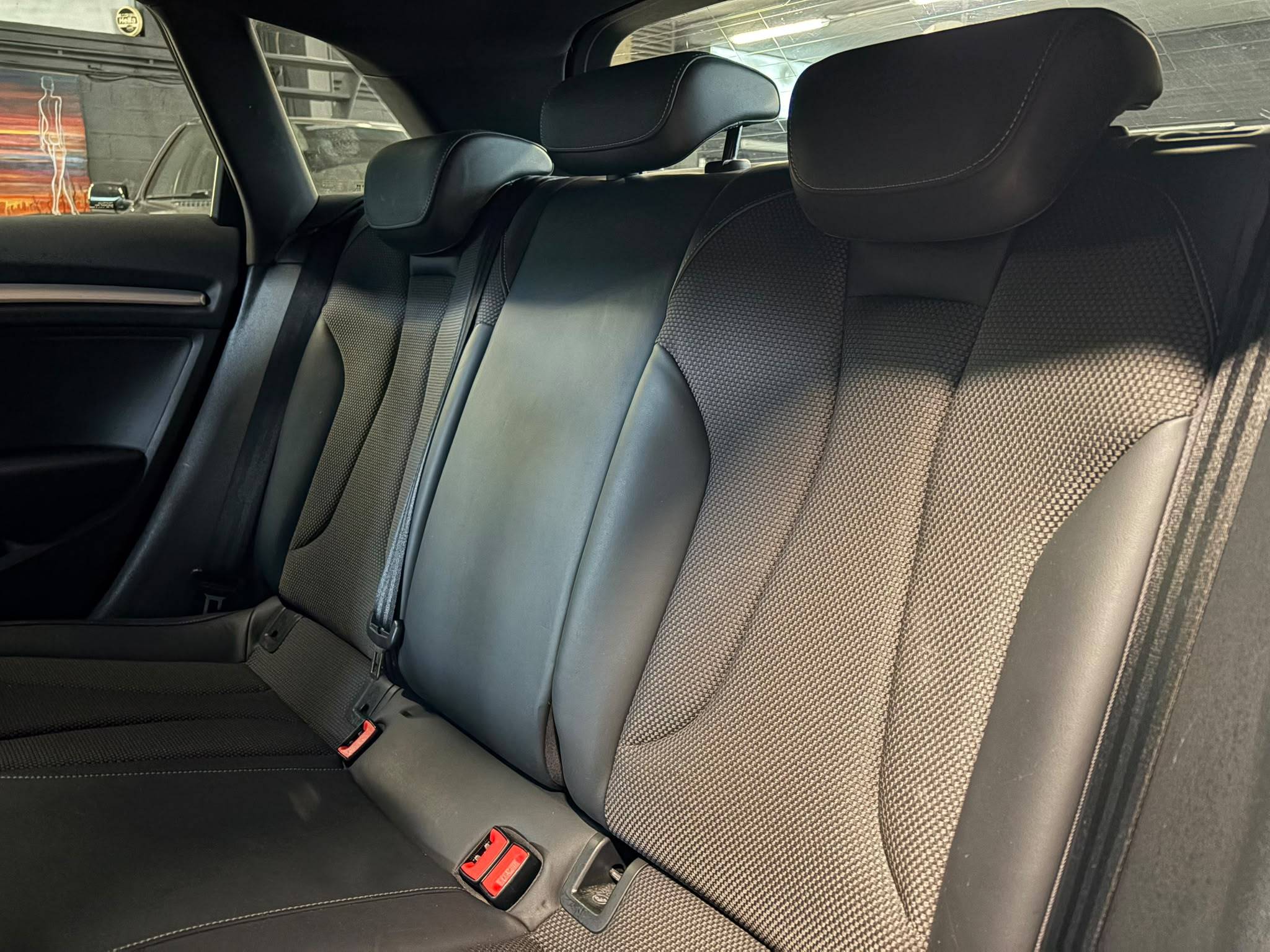 AUDI A3 SPORTBACK PACK S-LINE - Stylcar2 Florennes
