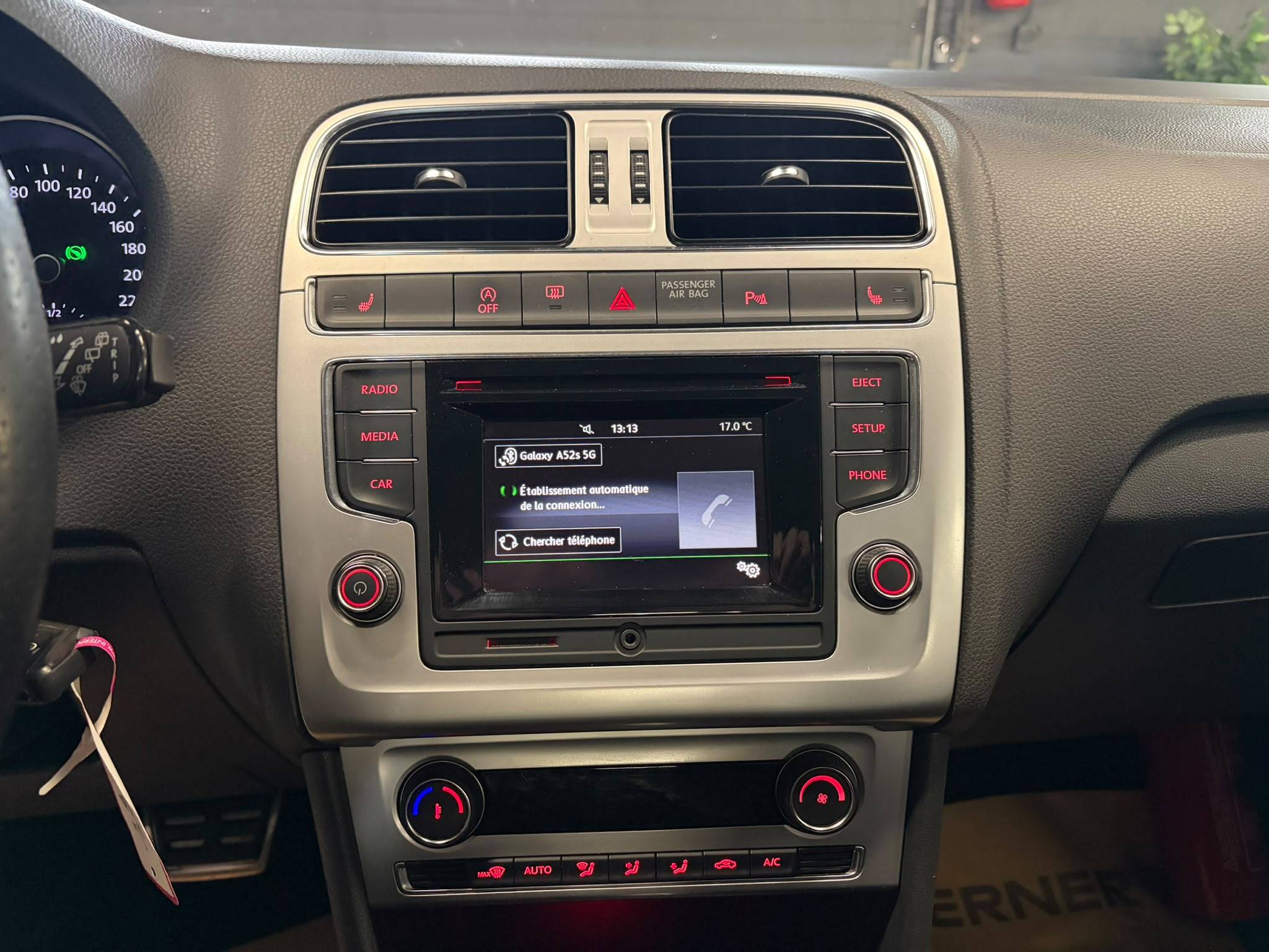 VOLKSWAGEN POLO CROSS - Stylcar2 Florennes