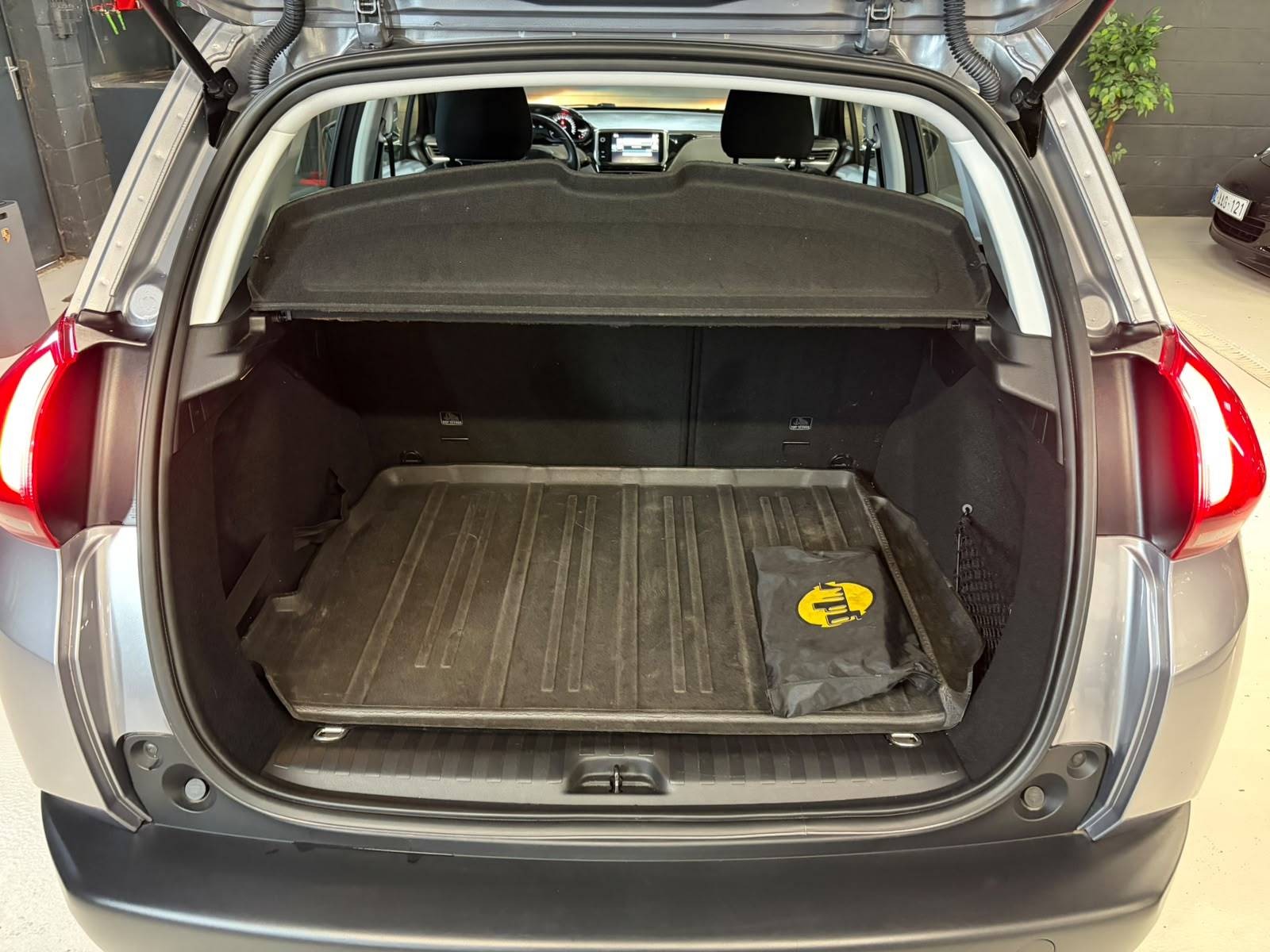 PEUGEOT 2008 - Stylcar2 Florennes
