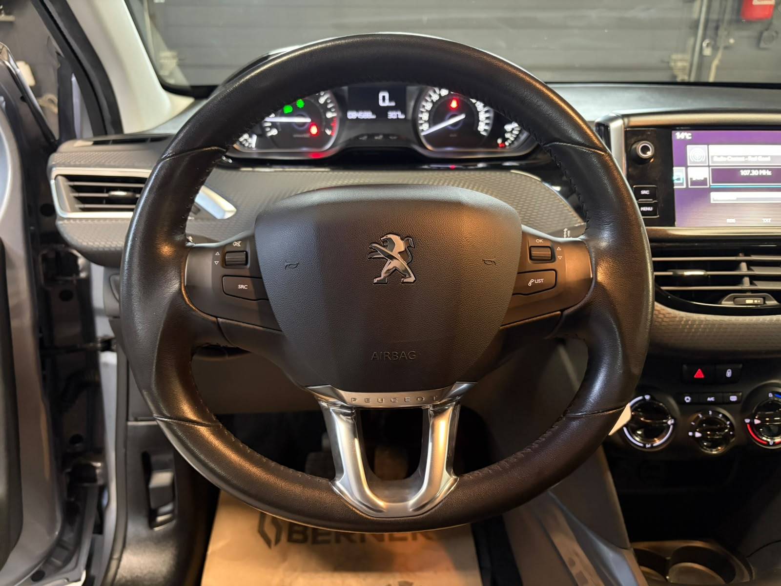 PEUGEOT 2008 - Stylcar2 Florennes