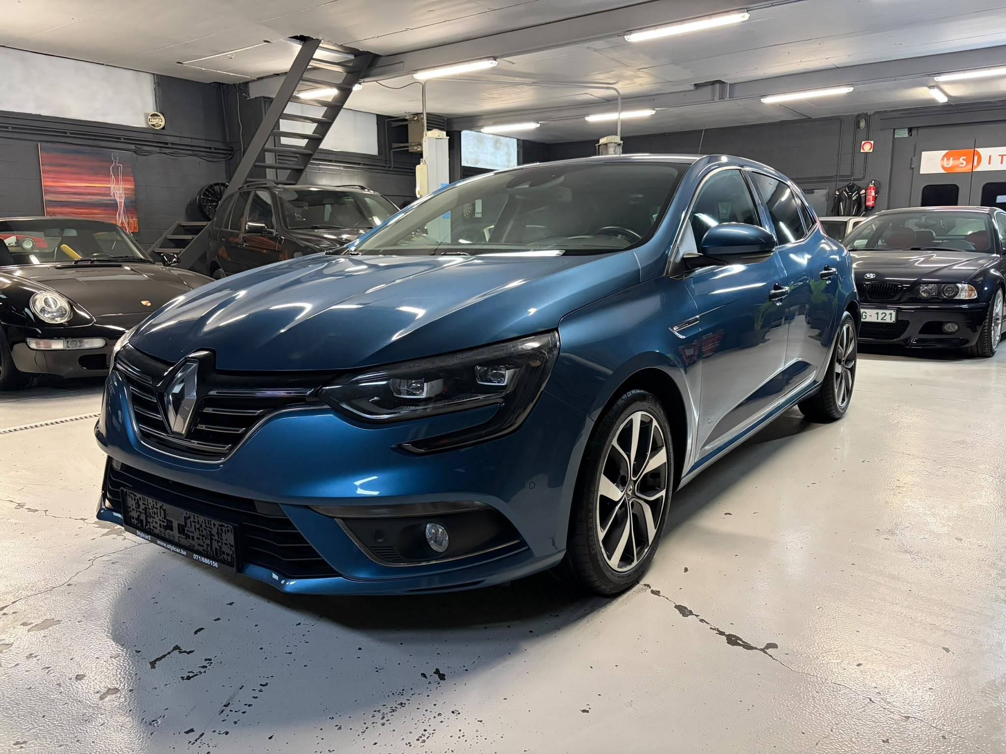 RENAULT MEGANE - Stylcar2 Florennes