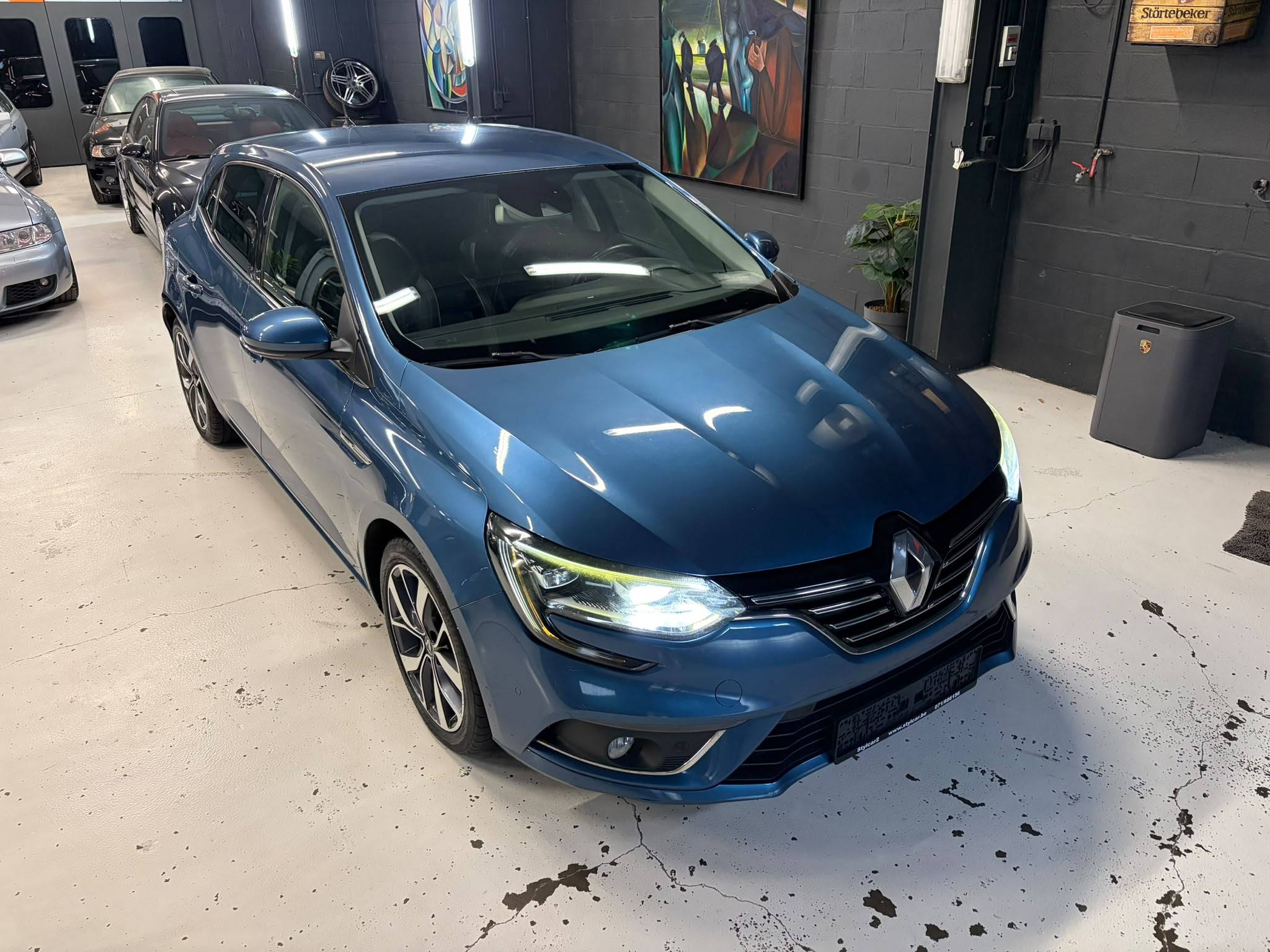 RENAULT MEGANE - Stylcar2 Florennes