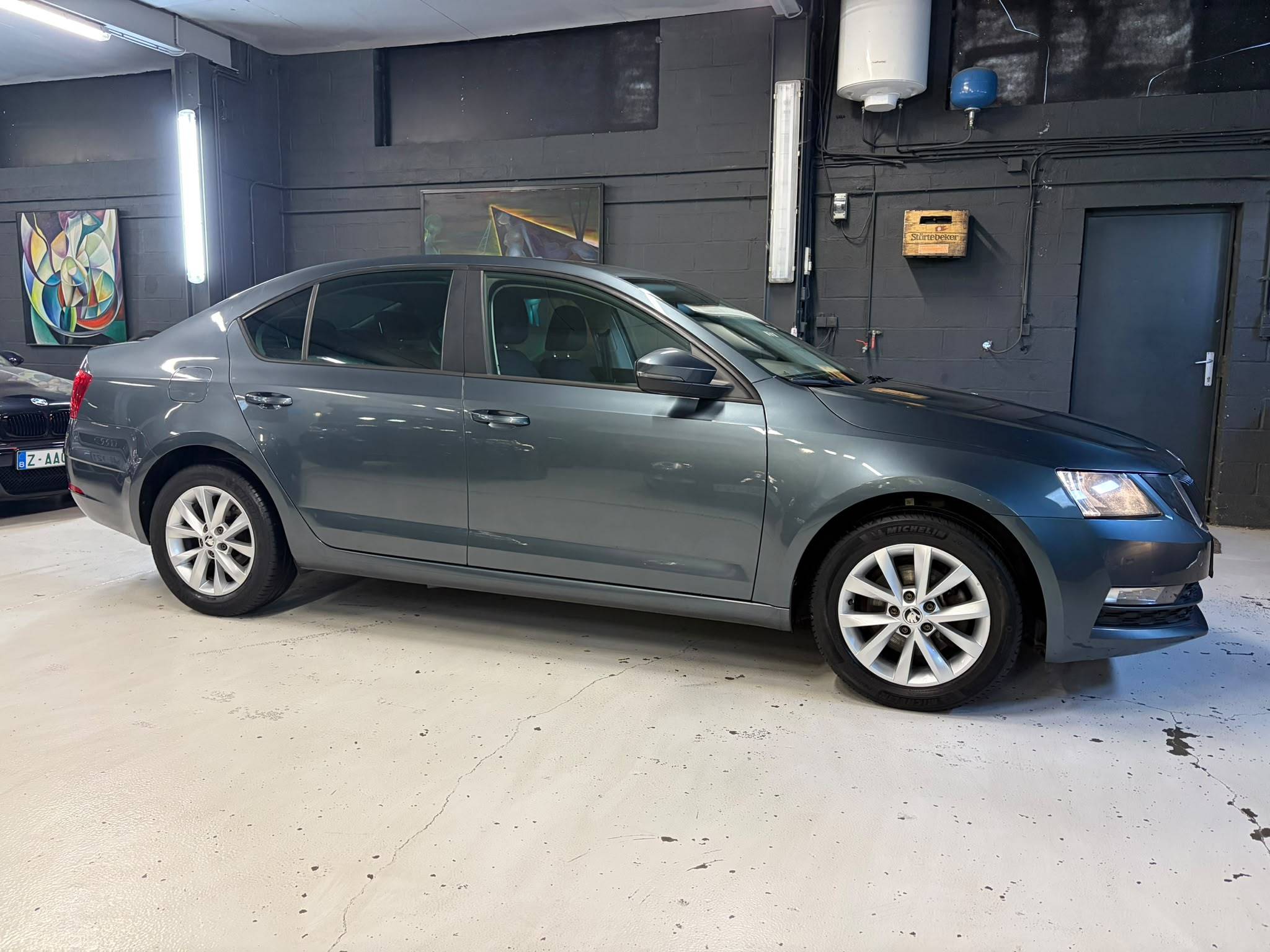 SKODA OCTAVIA VERSION AMBITION - Stylcar2 Florennes