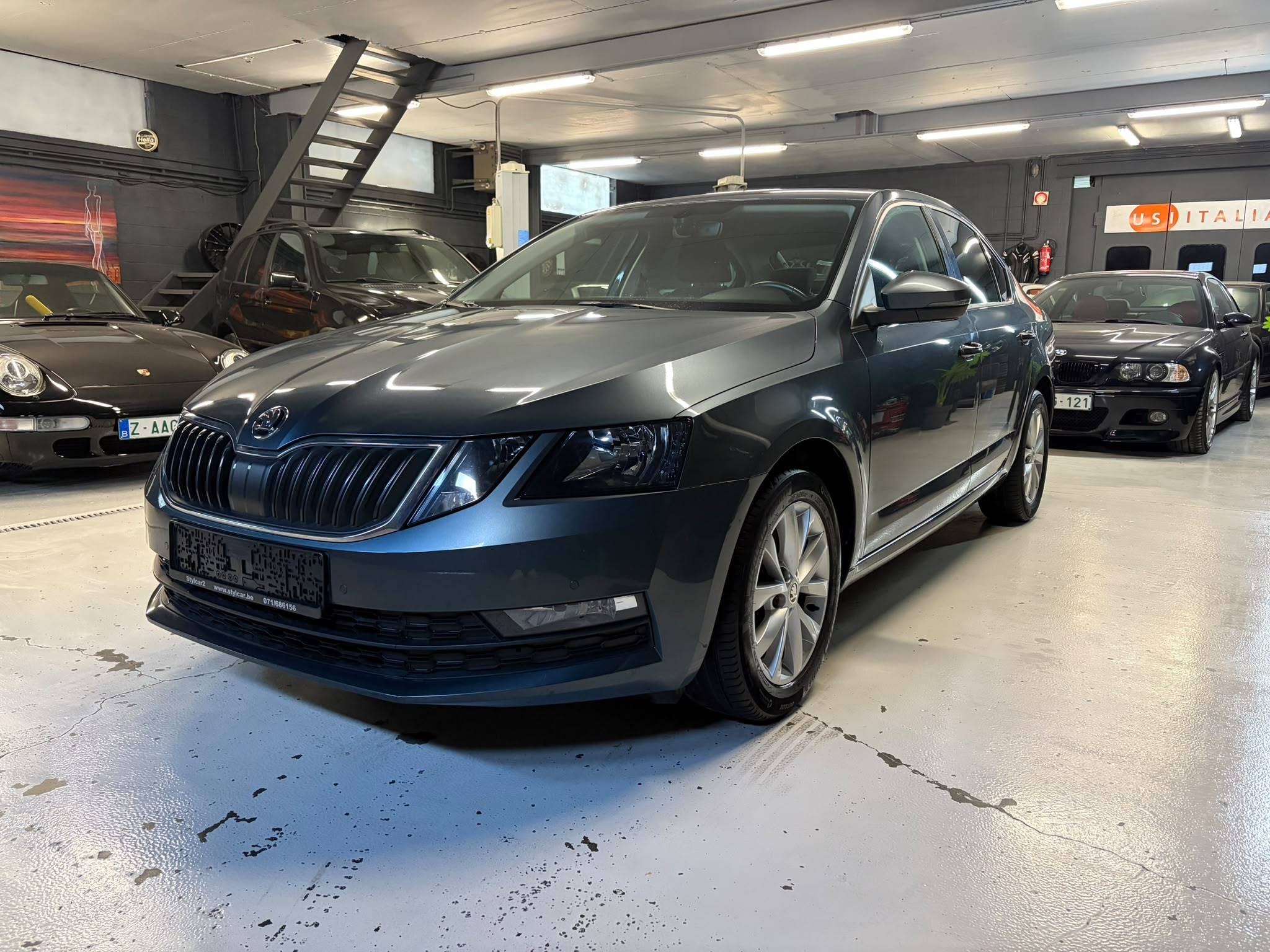SKODA OCTAVIA VERSION AMBITION - Stylcar2 Florennes