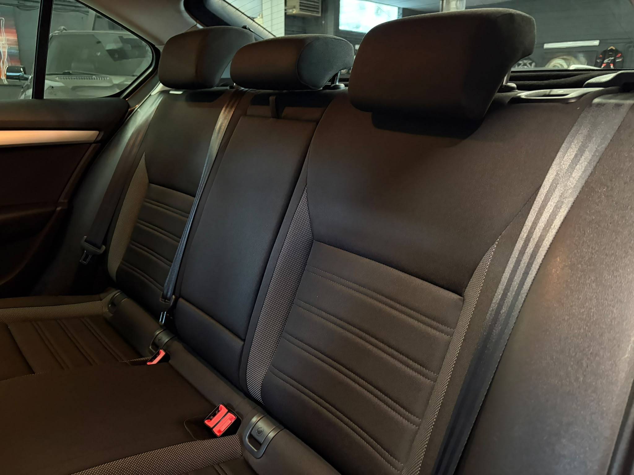 SKODA OCTAVIA VERSION AMBITION - Stylcar2 Florennes