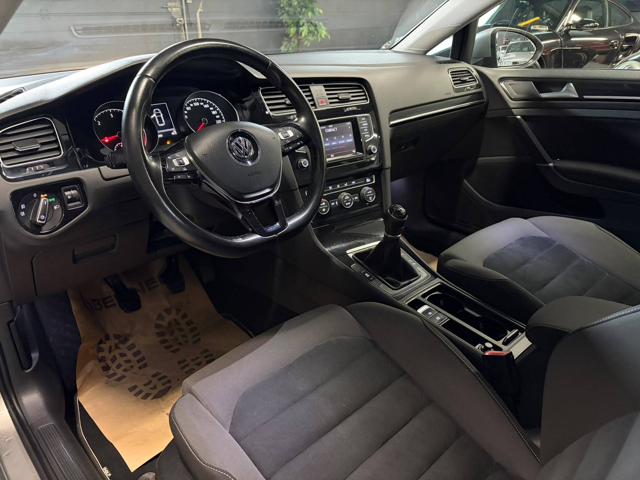 VW GOLF 7 VERSION HIGHLINE - Stylcar2 Florennes
