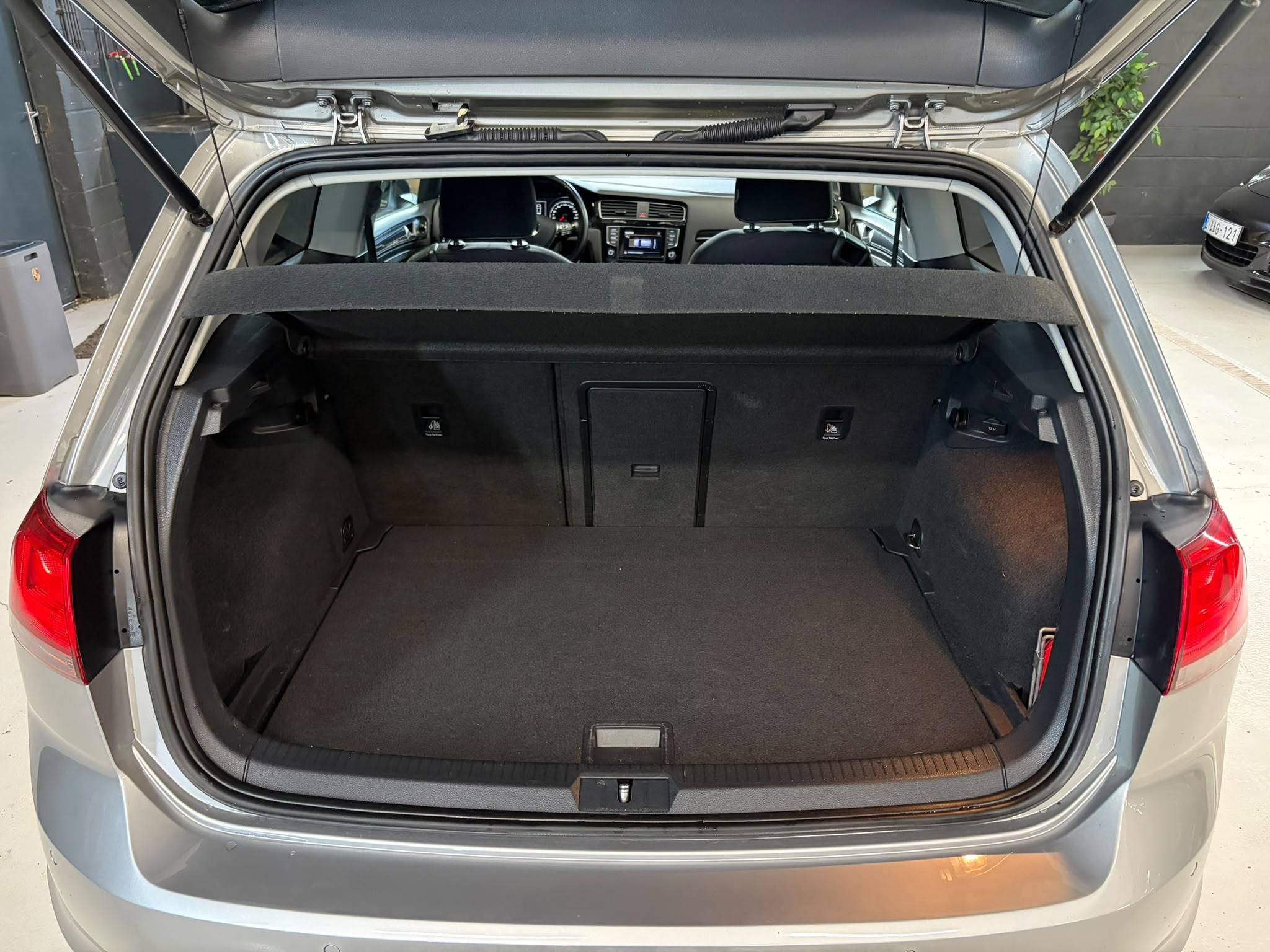 VW GOLF 7 VERSION HIGHLINE - Stylcar2 Florennes