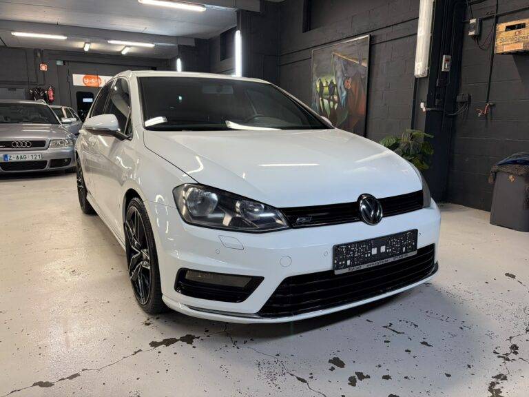 VW GOLF 7 R-LINE