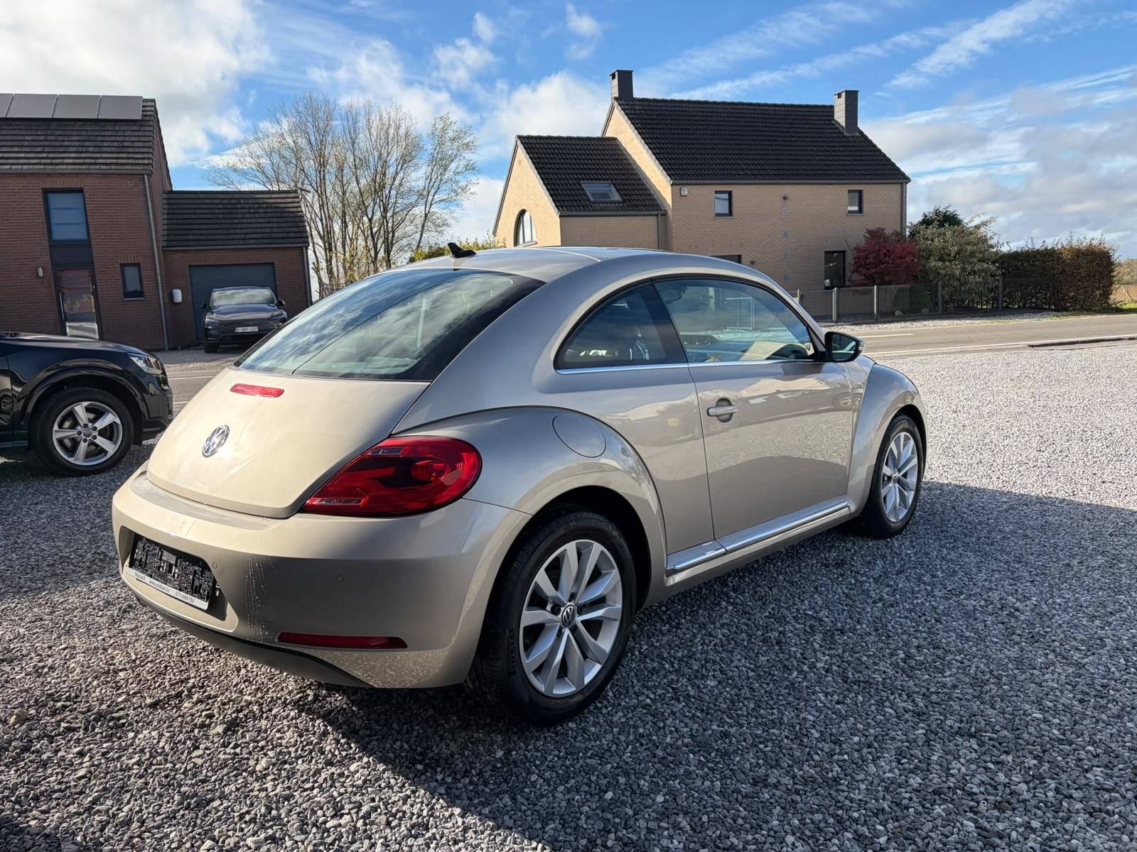 VW BEETLE **VERSION DESIGN** - Stylcar2 Florennes