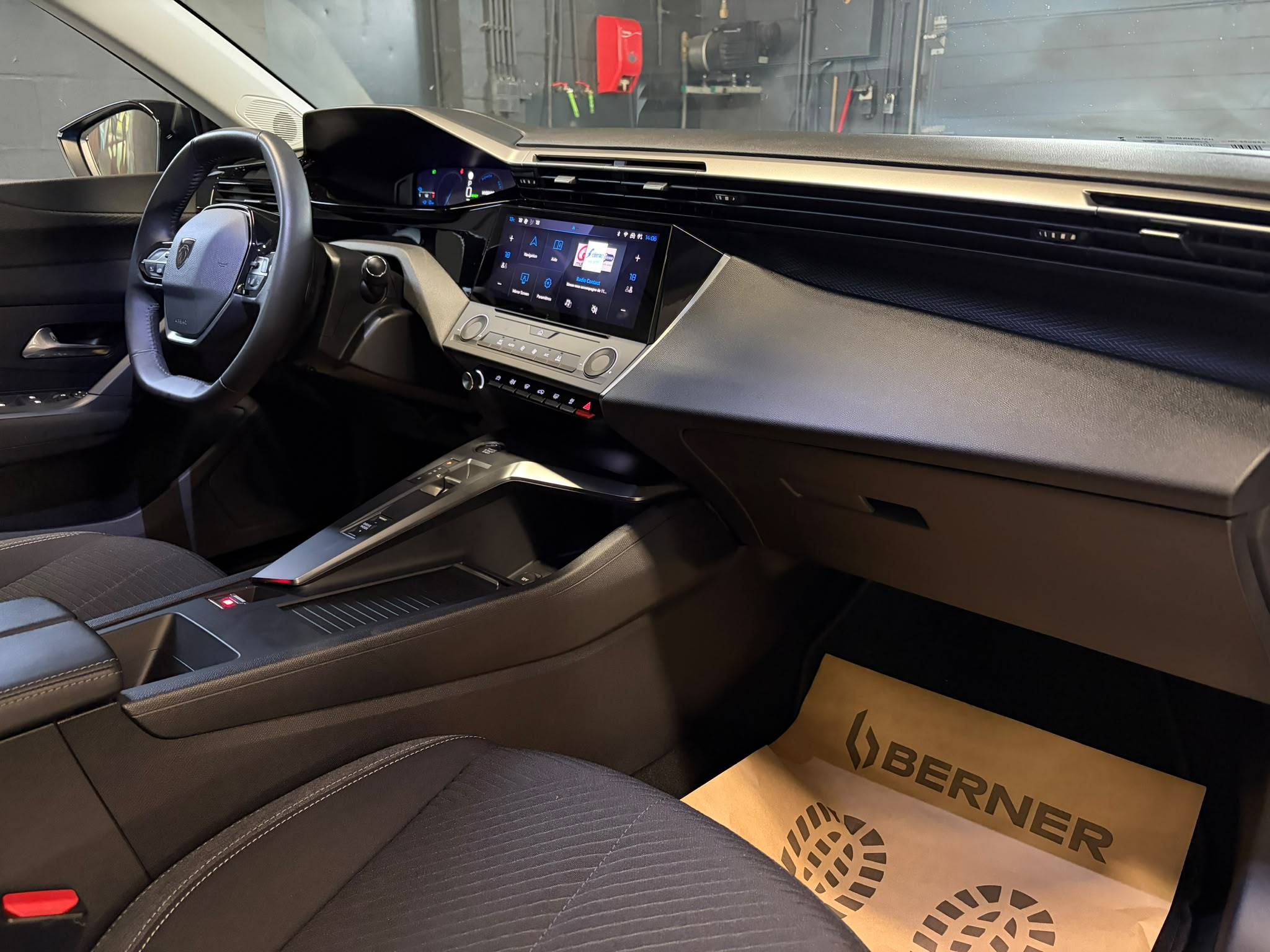 PEUGEOT 308 ACTIVE PACK BOITE AUTO - Stylcar2 Florennes